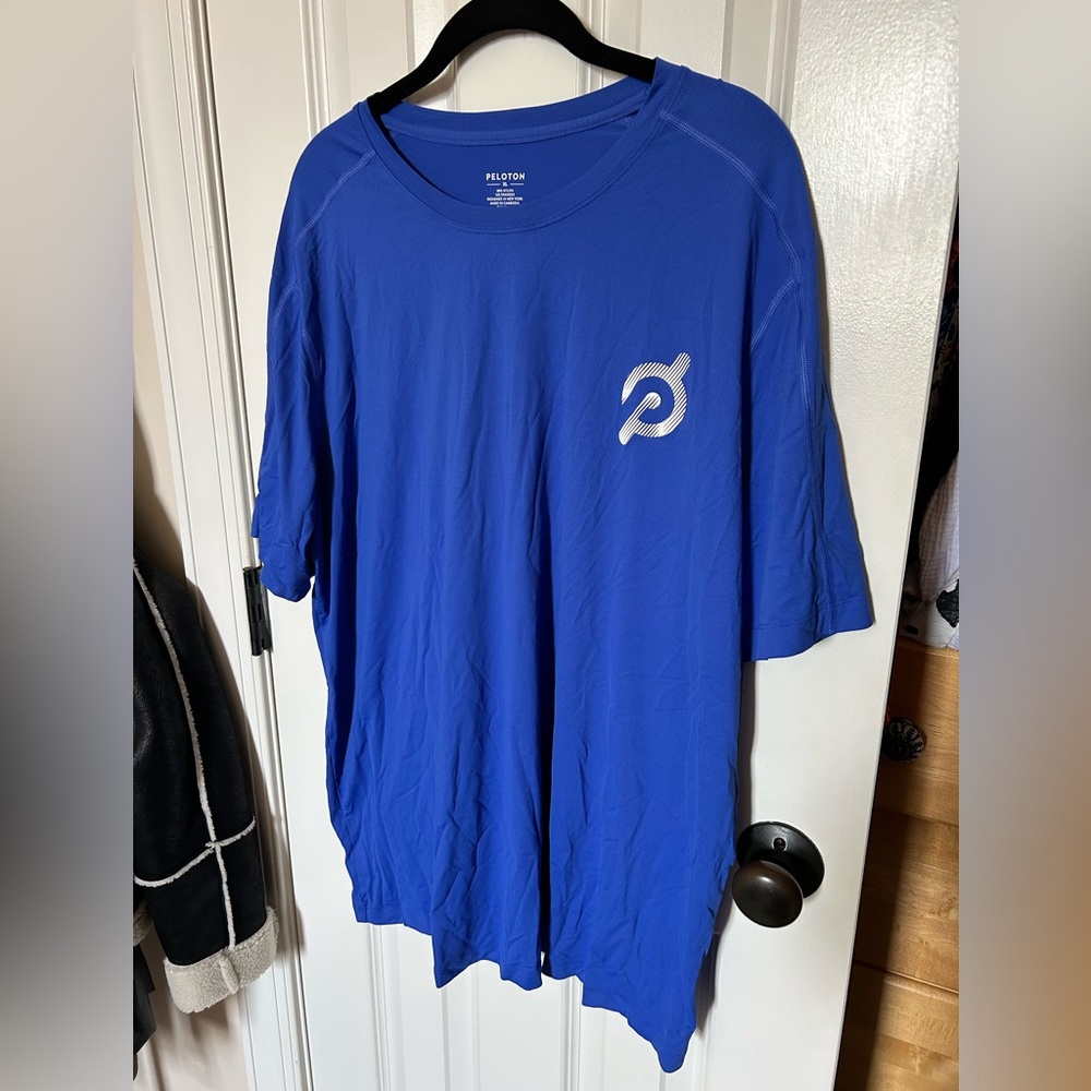 (NWOT) Peloton Men’s Workout Shirt